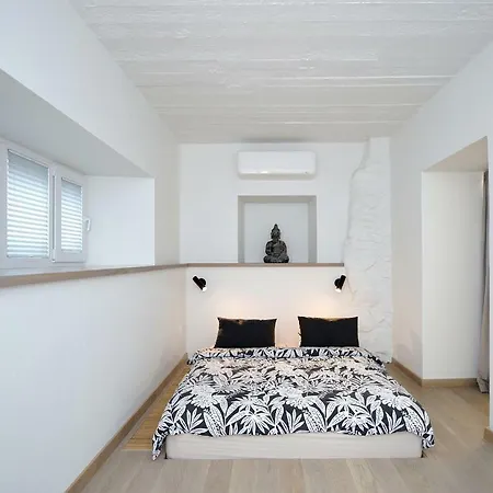 Fashion One Bedroom In City Centre Διαμέρισμα *