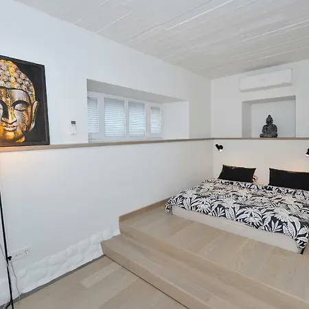 Fashion One Bedroom In City Centre Διαμέρισμα Κάουνας