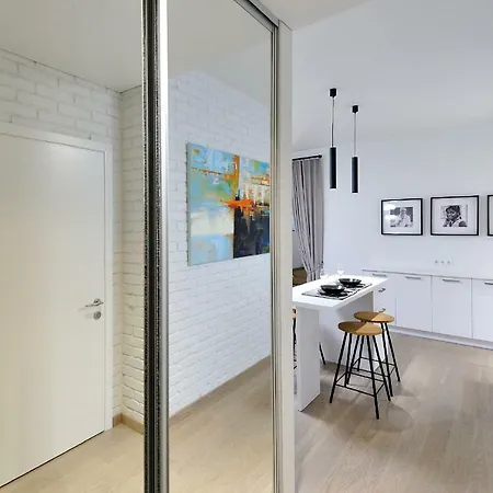 Fashion One Bedroom In City Centre Διαμέρισμα